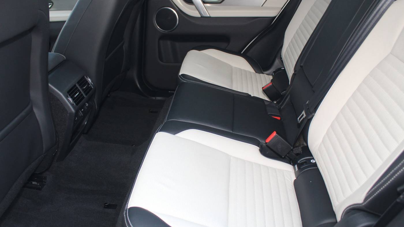 2021 land rover discovery sport p250 s r-dynamic