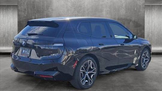 2024 BMW iX