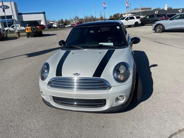 2011 mini cooper base
