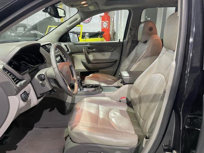 2015 gmc acadia in hilton, new york