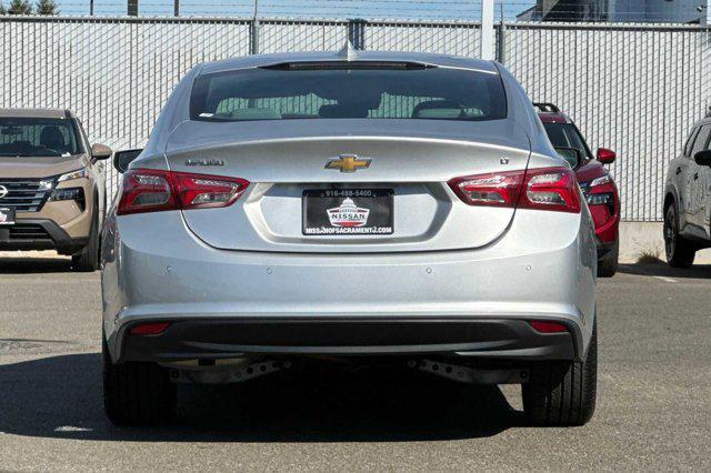 2021 chevrolet malibu fwd lt
