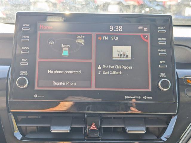2022 toyota camry hybrid xle