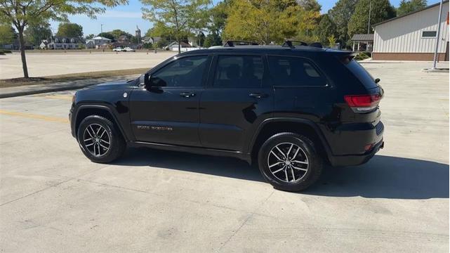 2017 jeep grand cherokee trailhawk