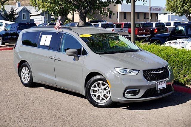 2022 chrysler pacifica touring l