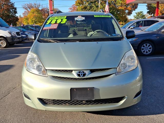 2007 toyota sienna le