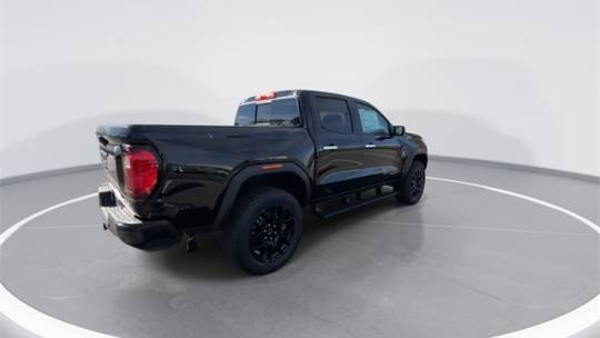 2024 GMC Canyon
