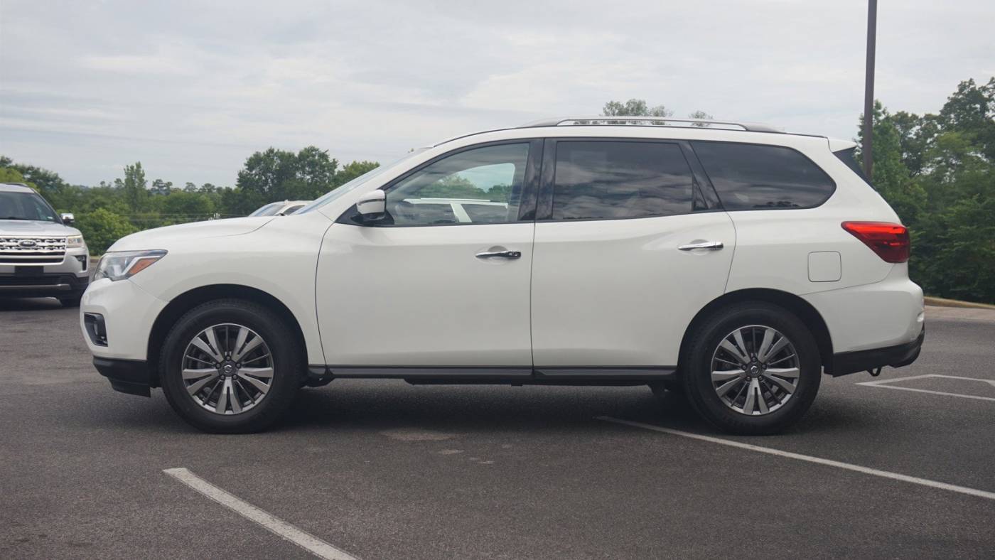 2020 nissan pathfinder sl