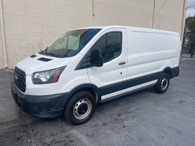 2017 ford transit-250 base