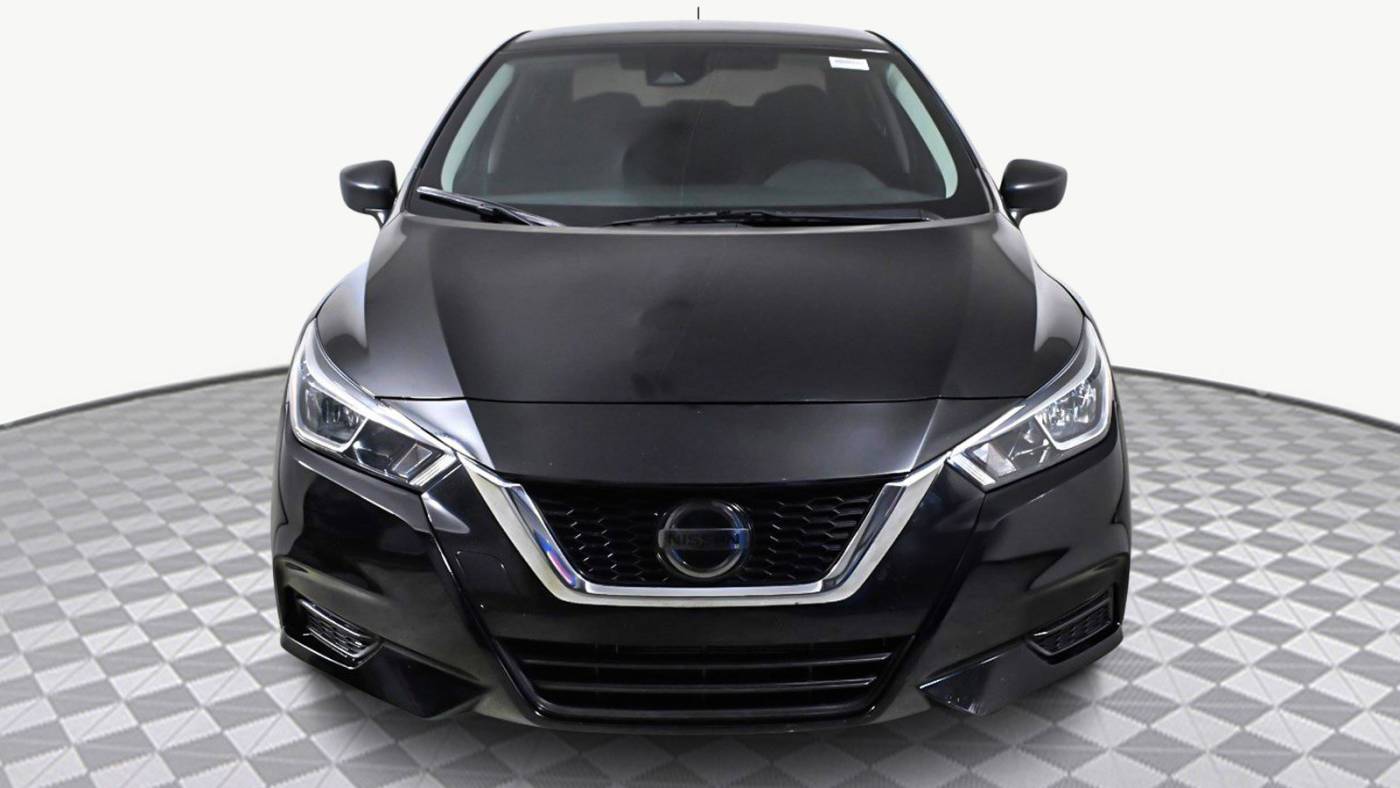 2021 nissan versa s