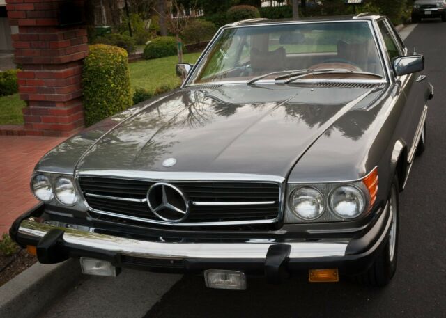anthracite grey & tan classic excellent to mint condition top quality cherry!
