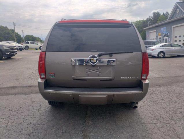 2012 cadillac escalade luxury