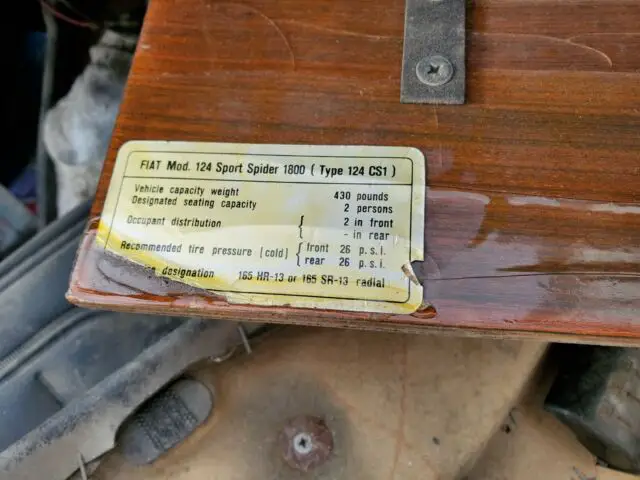 1974 fiat spider. non running parts or project