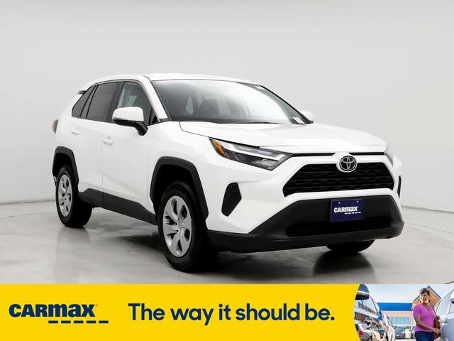 2023 toyota rav4 le