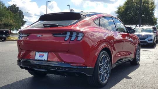 2024 Ford Mustang Mach-E gt