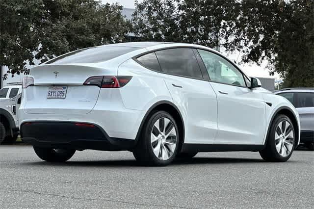2020 tesla model y long range