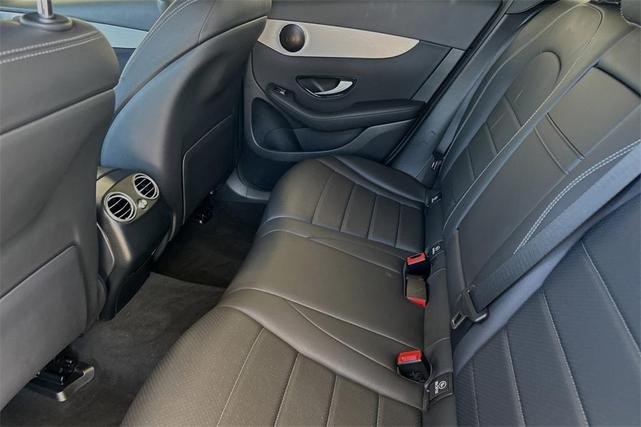 2022 mercedes-benz glc 300 base