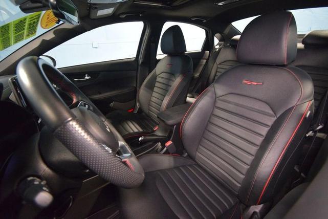 2023 kia forte gt