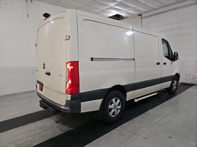 2022 mercedes-benz sprinter 1500 standard roof i4