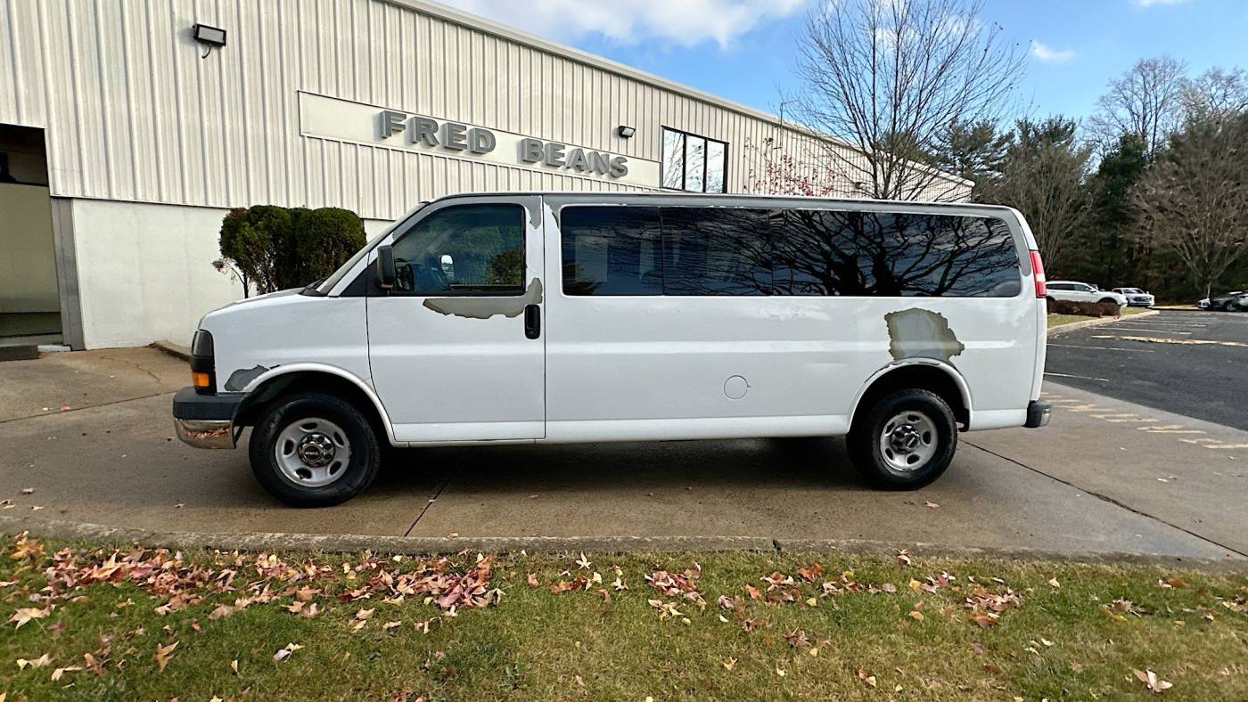2008 gmc savana ls 3500
