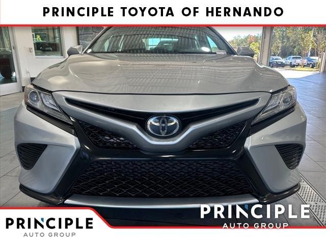 2019 toyota camry xse