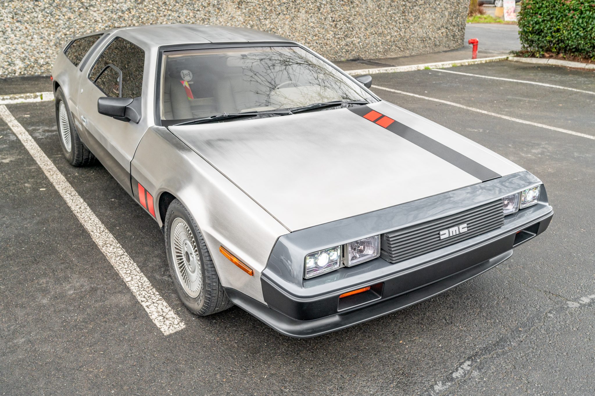 1982 delorean dmc-12 5-speed