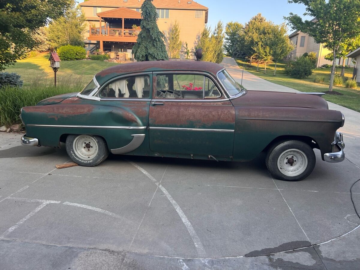 1953 chevrolet 210 sedan green rwd manual