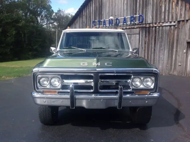 1971 gmc sierra grande 1500 truck. four wheel drive