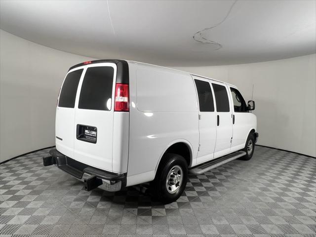 2022 chevrolet express 2500 rwd 2500 regular wheelbase wt