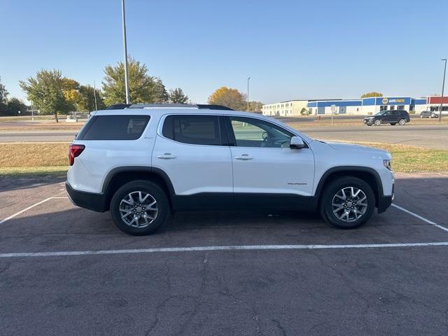 2023 gmc acadia slt