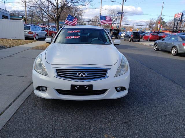 2011 infiniti g25x base