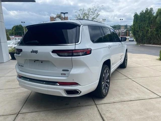 2022 jeep grand cherokee l overland