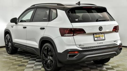 2024 Volkswagen Taos