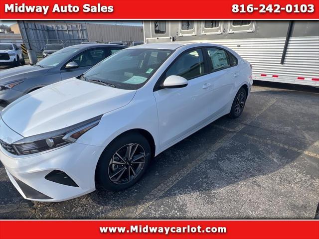 2024 kia forte lxs