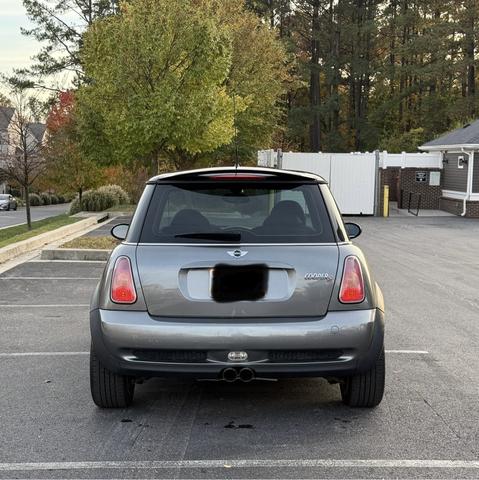2004 mini cooper s base