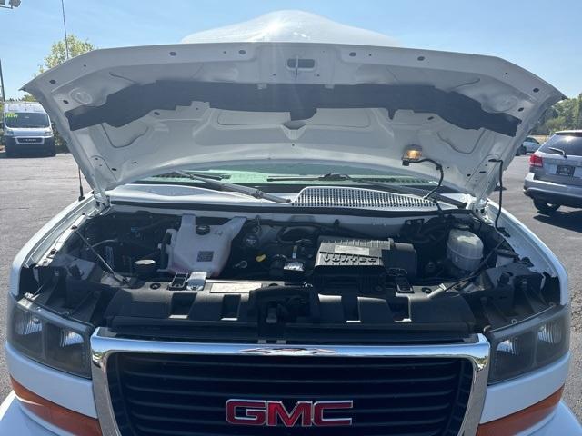 2016 gmc savana 2500 work van