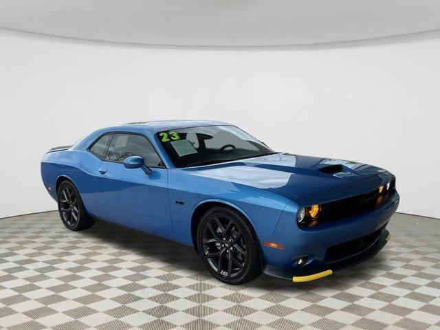2023 dodge challenger r/t