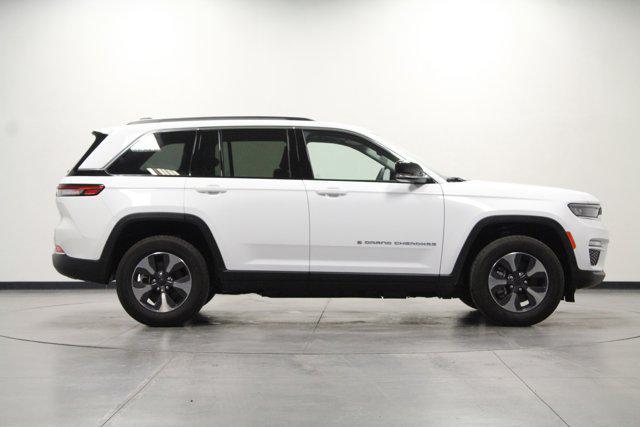 2023 jeep grand cherokee 4xe base