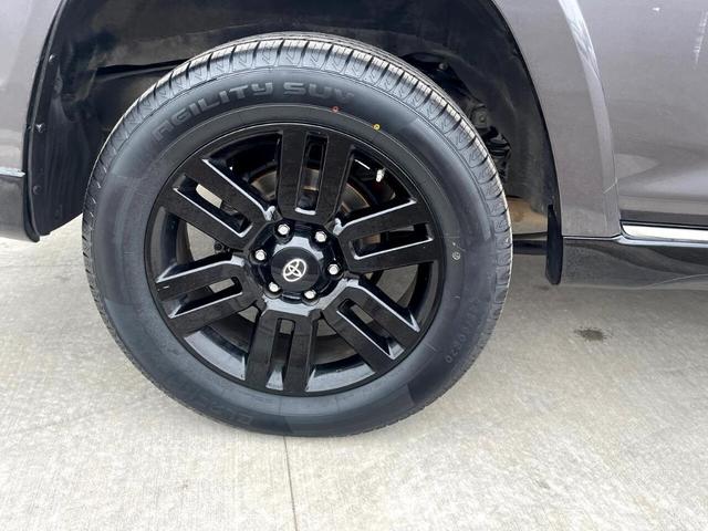 2020 toyota 4runner nightshade 4wd