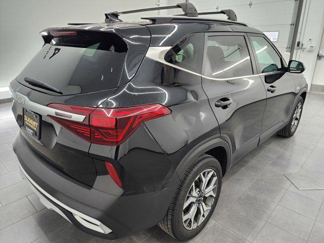 2022 kia seltos ex
