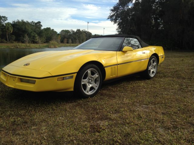 1986 corvette - yellow - convertible indy pace car