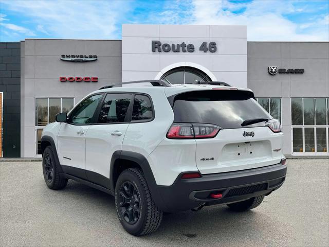 2021 jeep cherokee trailhawk