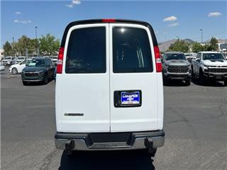 2022 Chevrolet Express 2500
