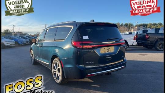2025 Chrysler Pacifica