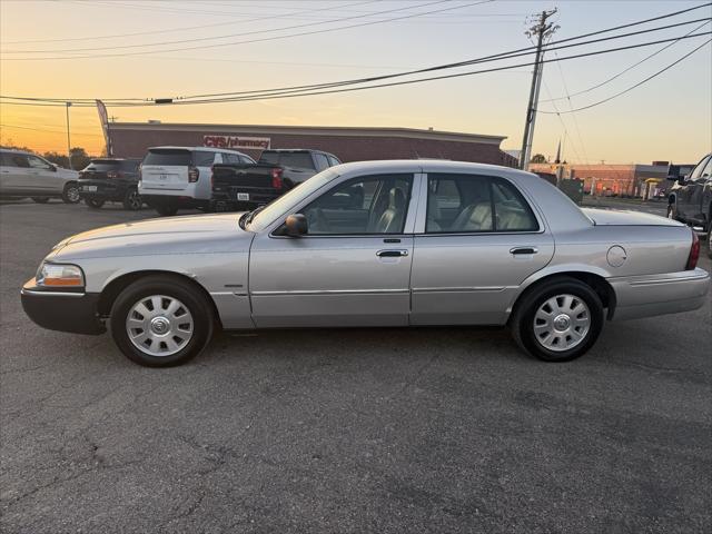 2005 mercury grand marquis ls