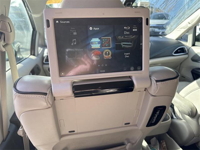 2019 chrysler pacifica hybrid limited