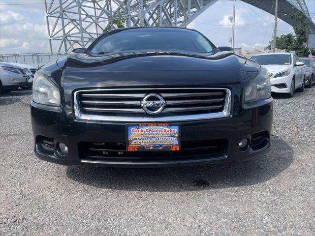 2014 nissan maxima sv