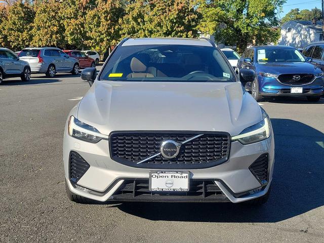 2024 volvo xc60 b5 plus dark