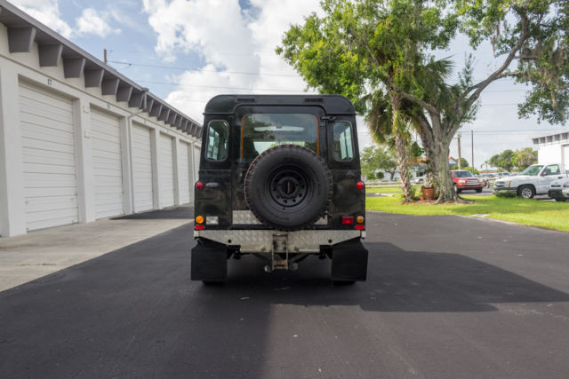 1989 land rover defender 2.5 turbo diesel 19j, great condition, clean fl title