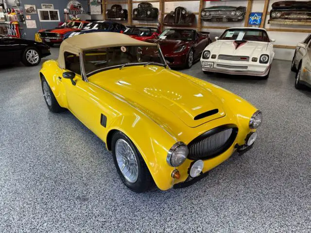 austin healey sebring - fuel injected 302 v8 disc brakes -t5 5spd roadster