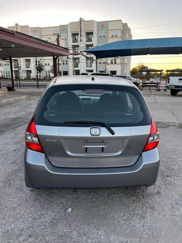 2008 honda fit base